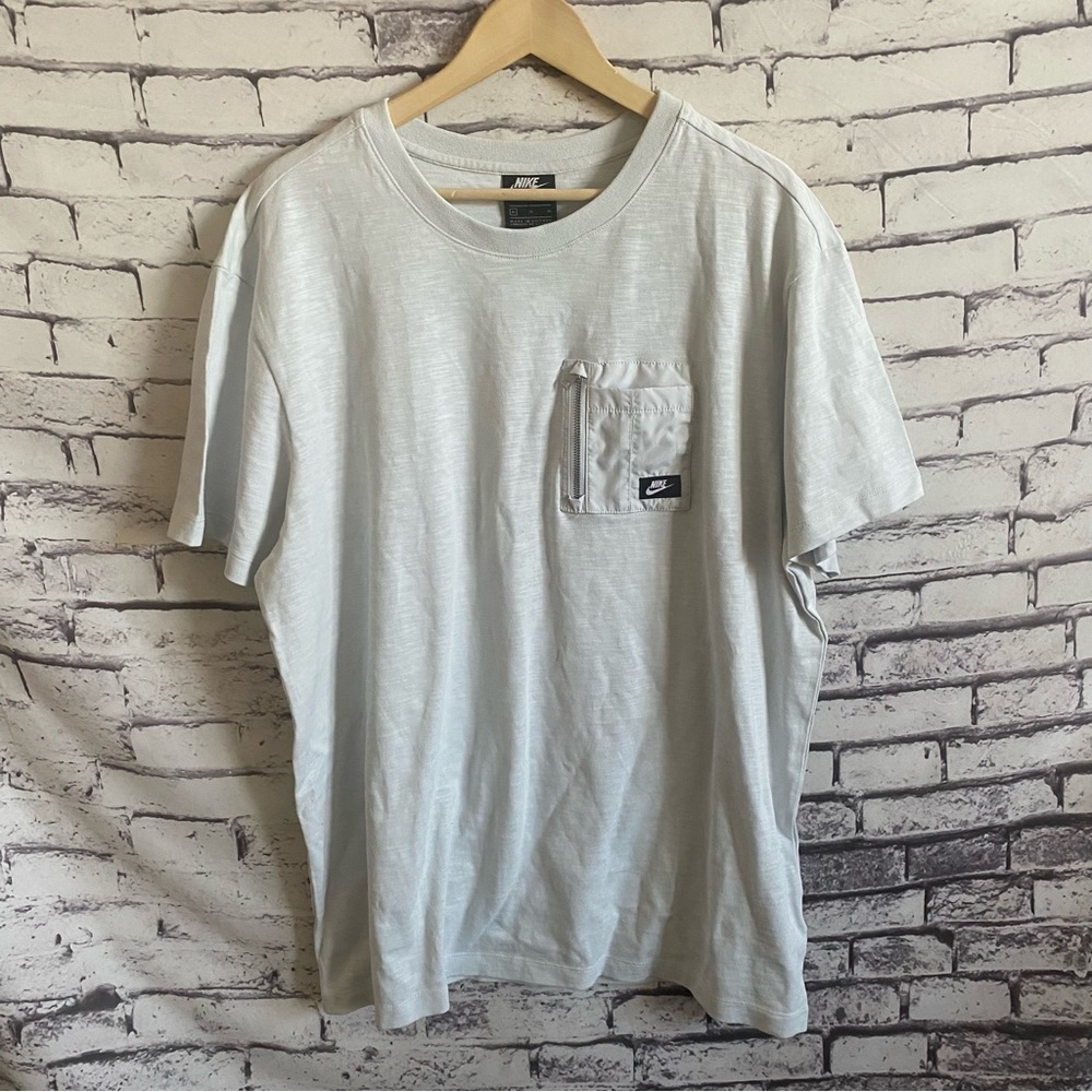 Nike Sportswear Pocket Tee SZ XL NEW